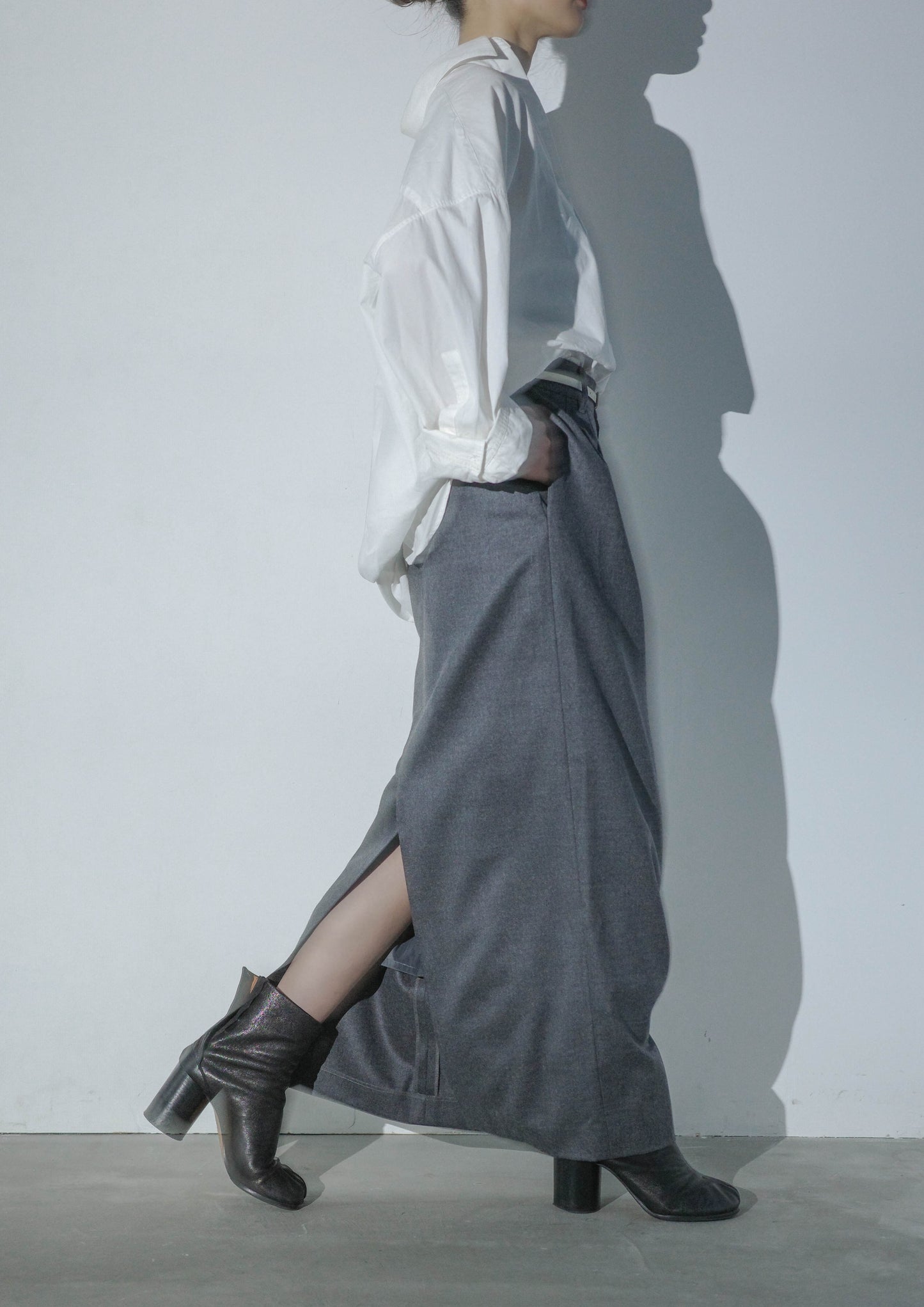 SLACKS DETAIL MAXI LENGTH SKIRT(尾州ウール)-GRAY