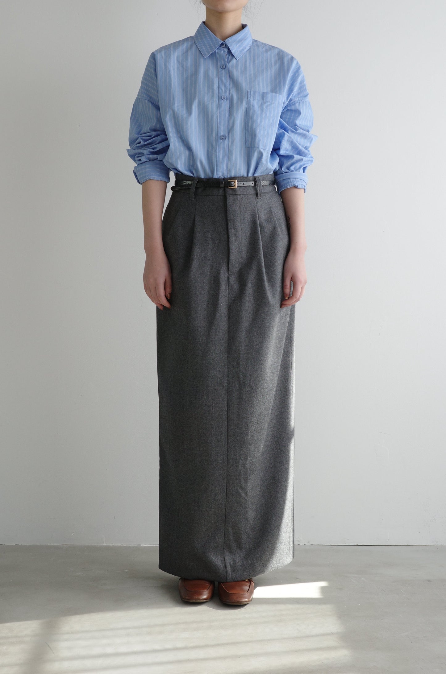 SLACKS DETAIL MAXI LENGTH SKIRT(尾州ウール)-GRAY
