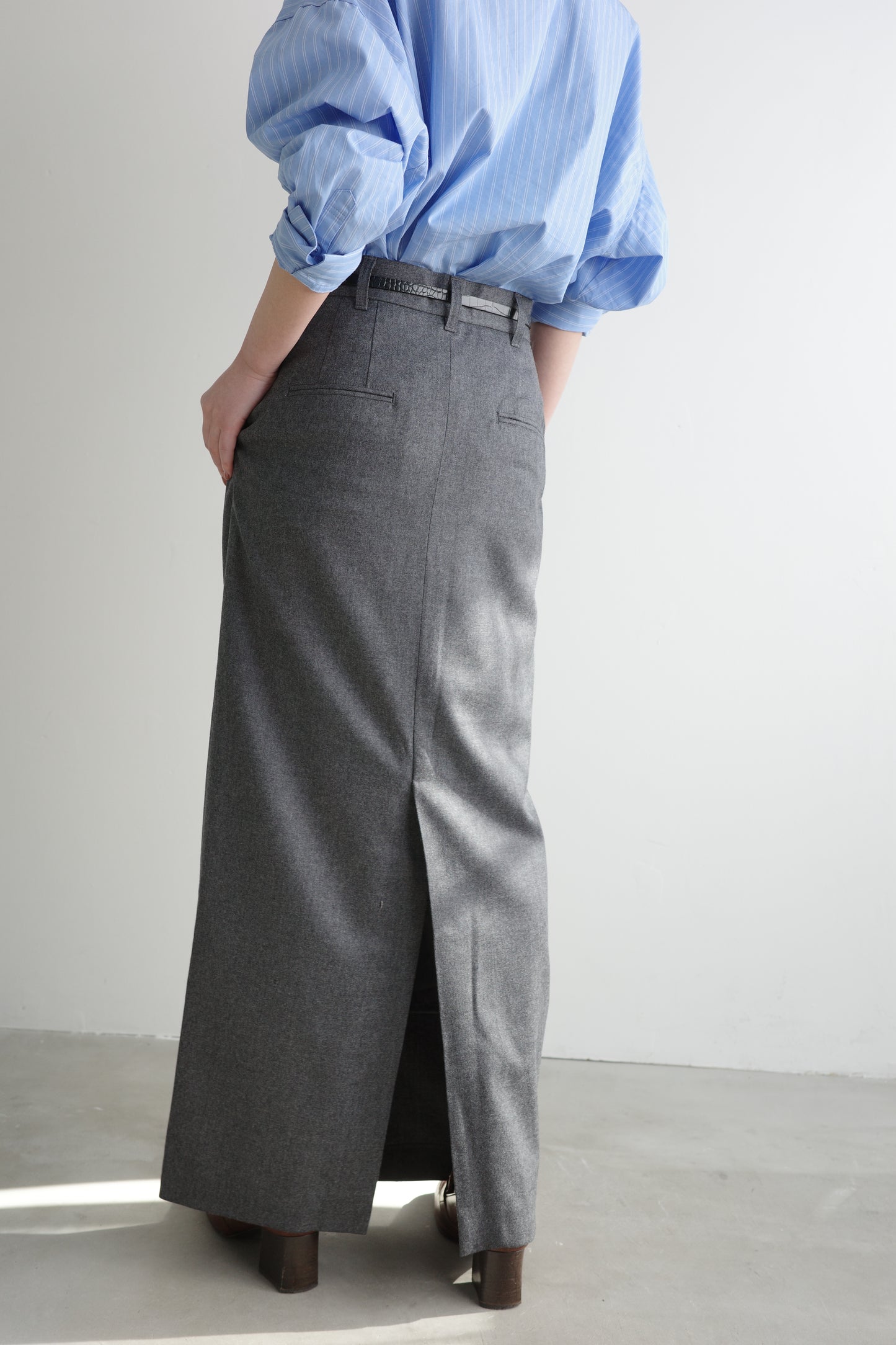 SLACKS DETAIL MAXI LENGTH SKIRT(尾州ウール)-GRAY