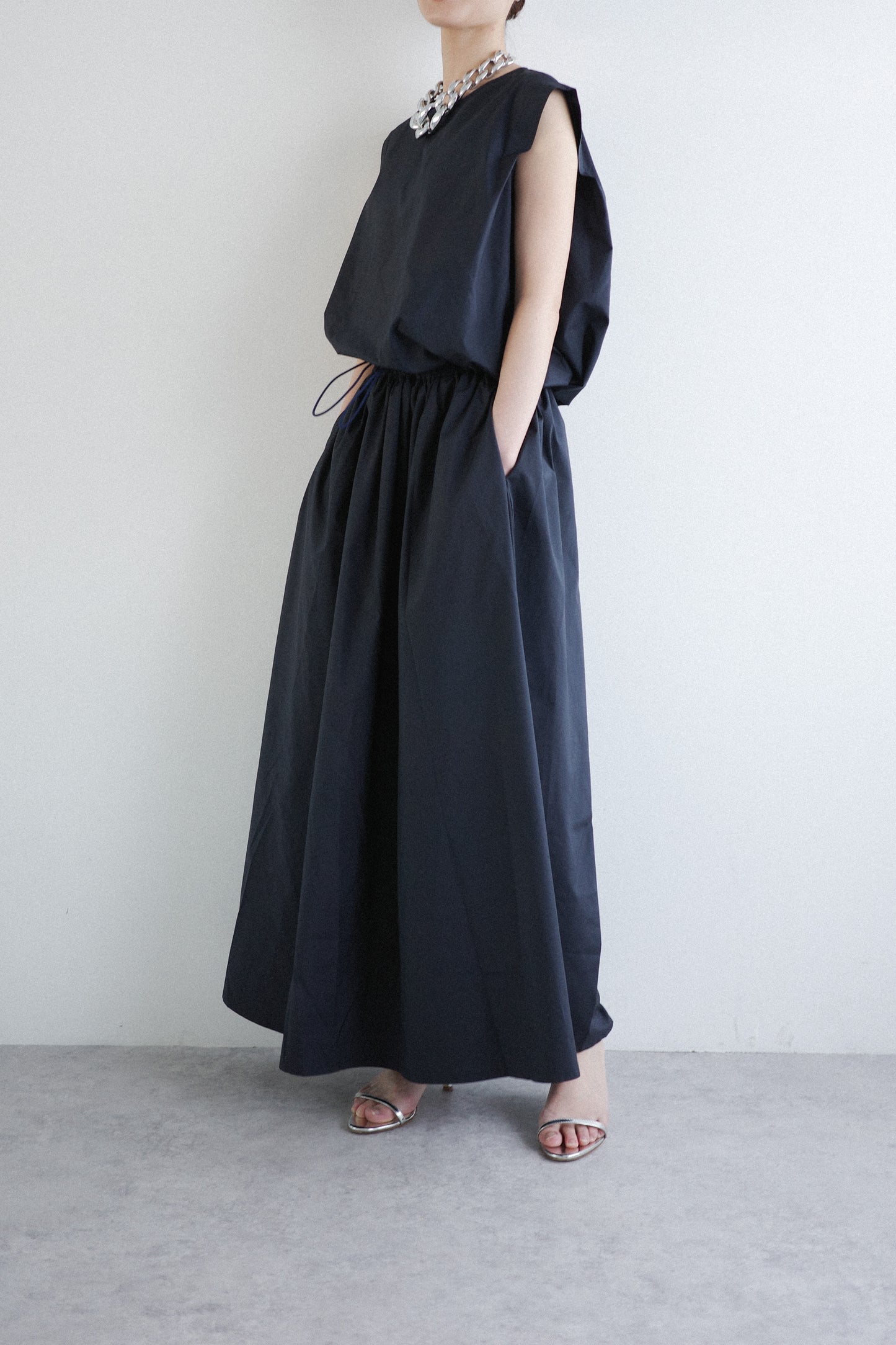 GATHER MAXI LENGTH SKIRT(LIMONTA)ーNAVY