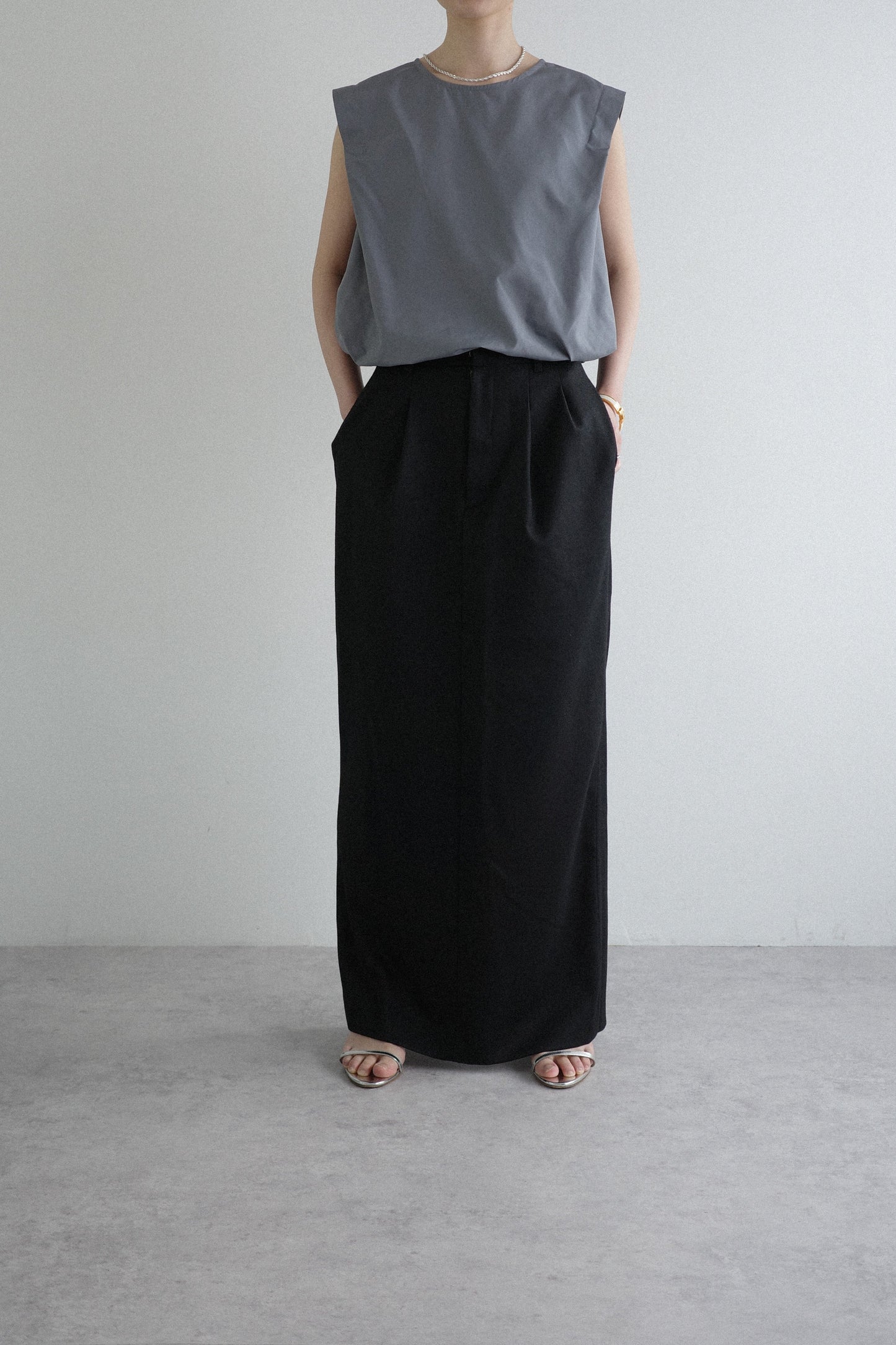 BALLOON SILHOUETTE NO SLEEVE TOPS(LIMONTA)-GRAY