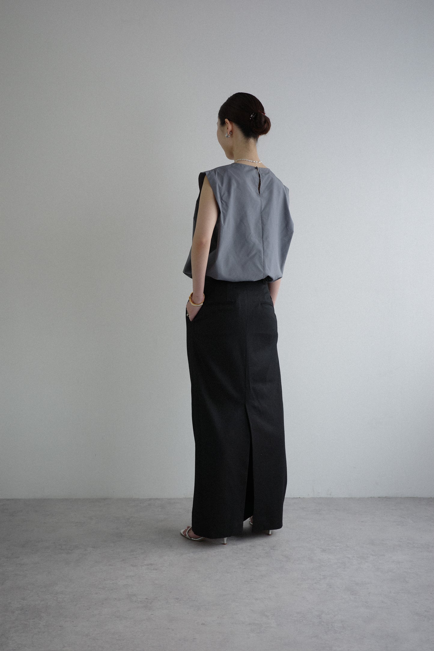 BALLOON SILHOUETTE NO SLEEVE TOPS(LIMONTA)-GRAY