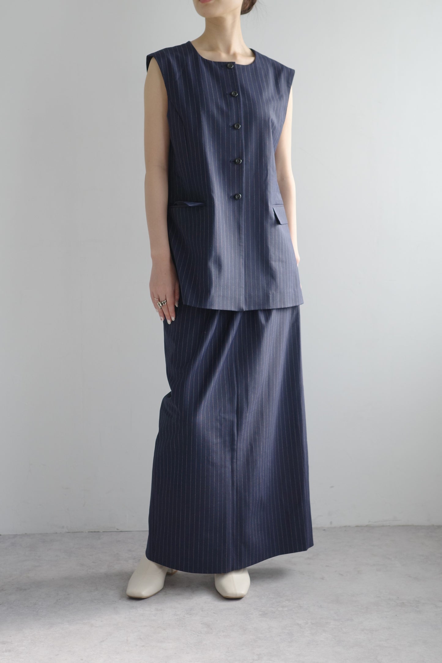 【PRE ORDER】Washable Wool Stripe SkirtーNAVY