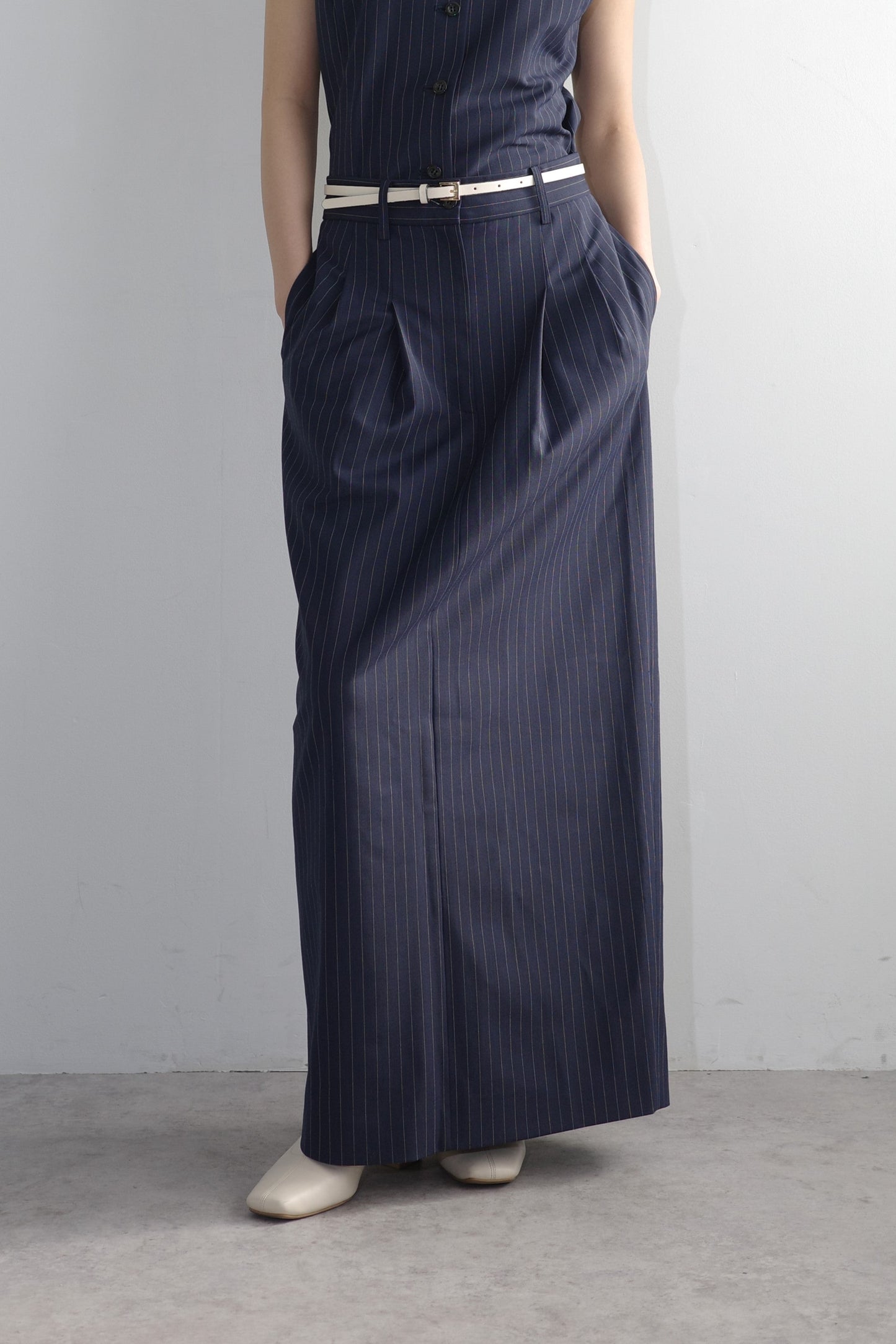 【PRE ORDER】Washable Wool Stripe SkirtーNAVY