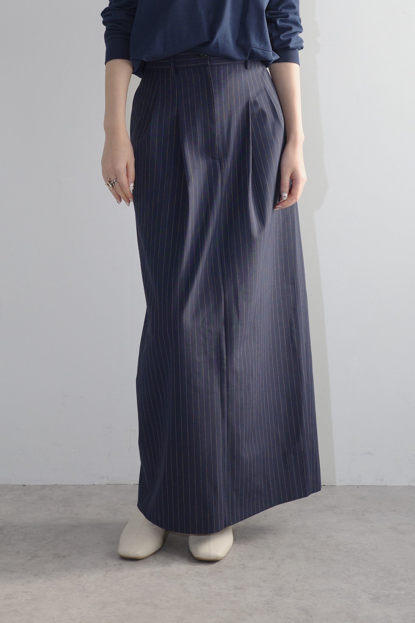 【PRE ORDER】Washable Wool Stripe SkirtーNAVY