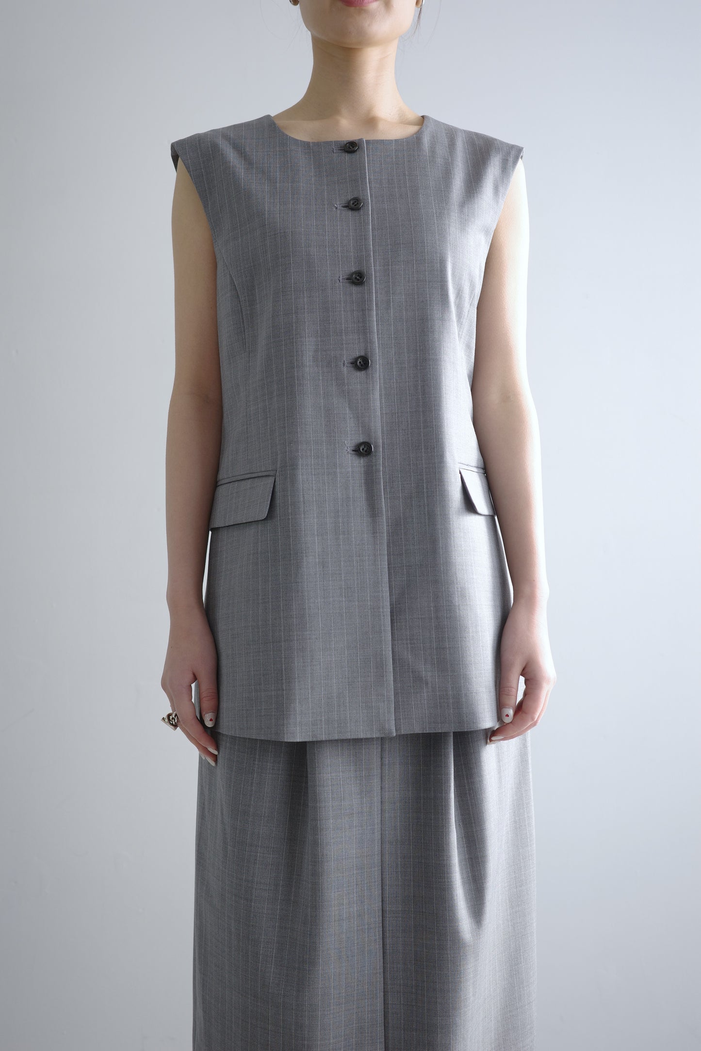 【PRE ORDER】Washable Wool Stripe VestーGRAY