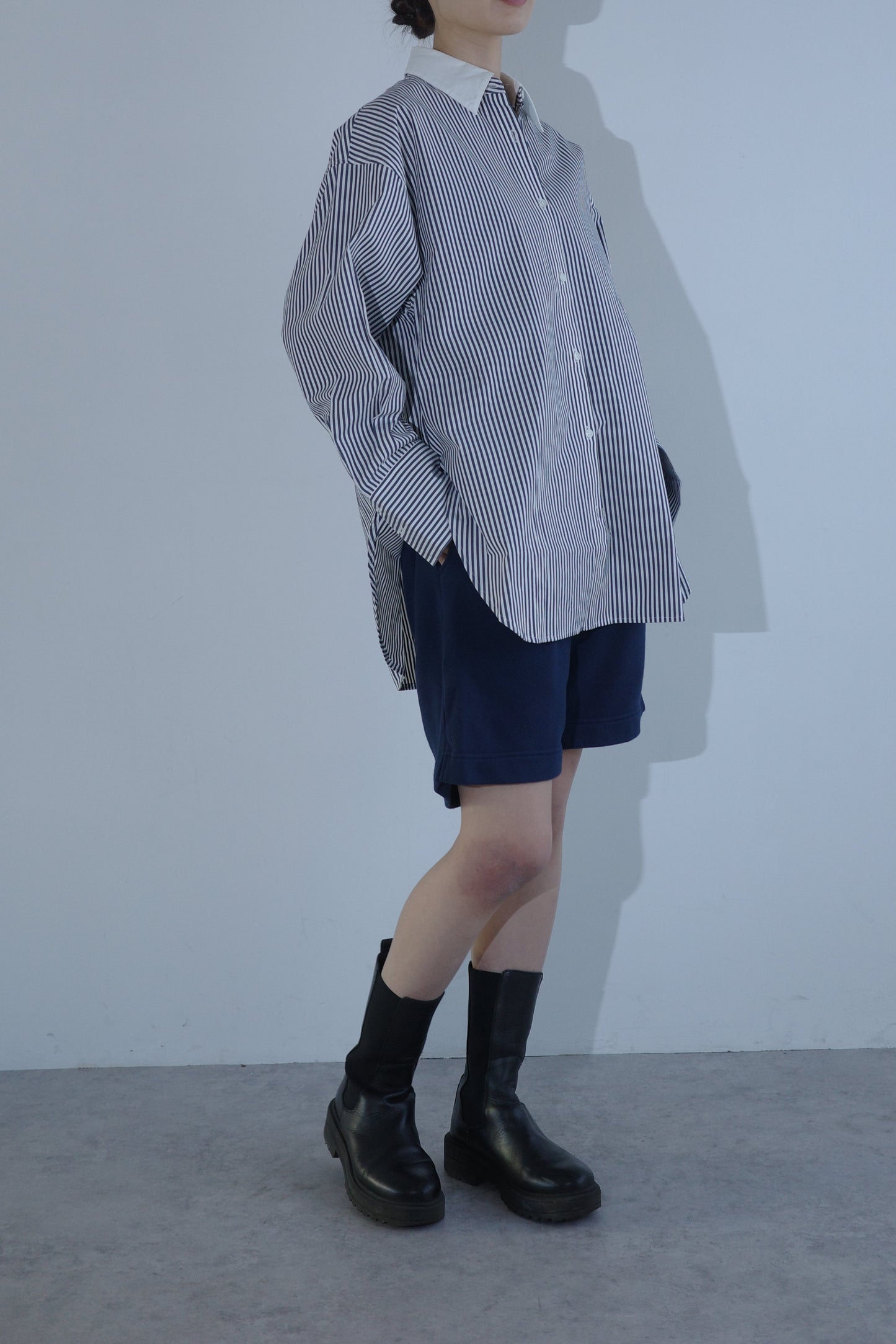 MELT HALF PANTS(和歌山裏毛)ーNAVY