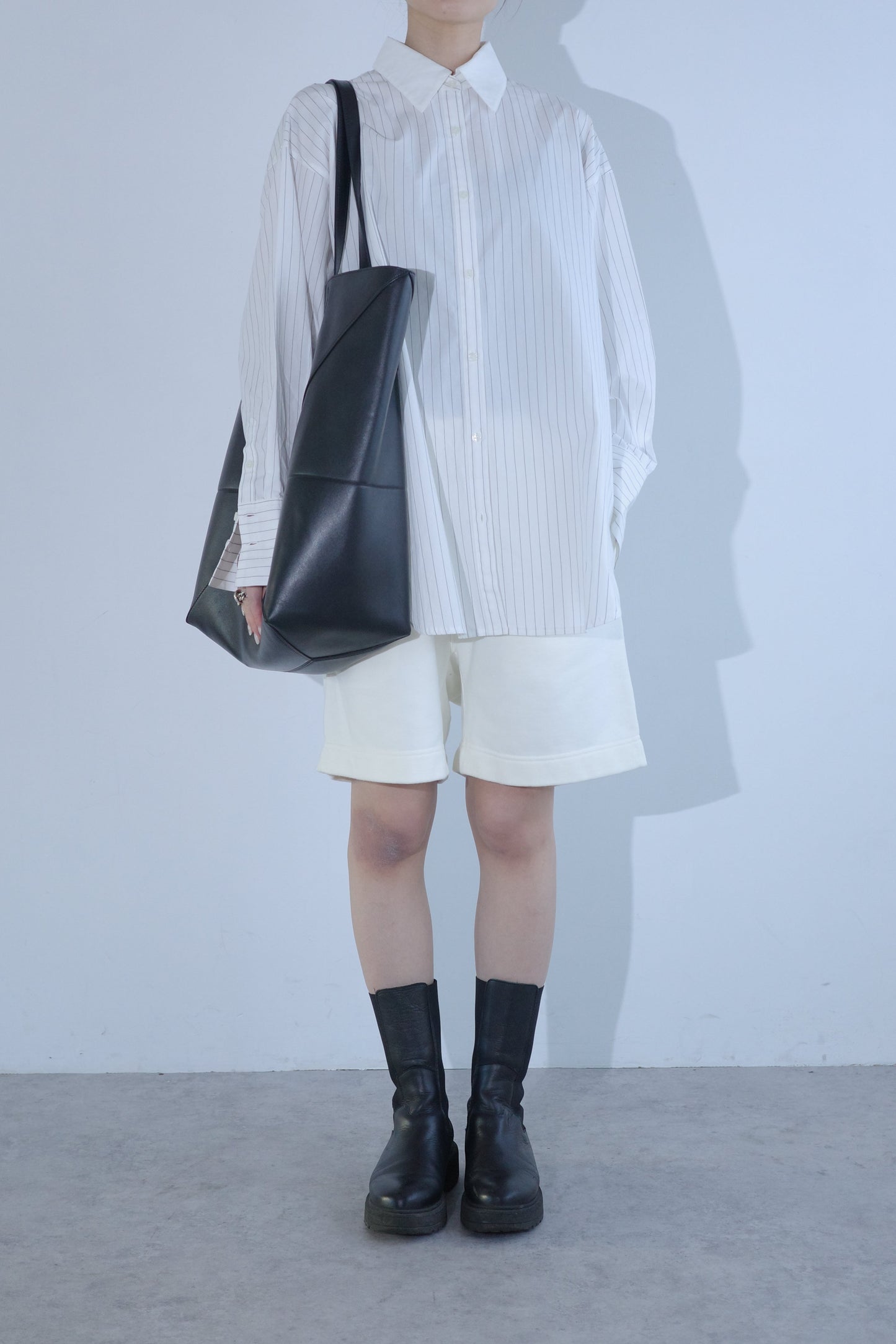 MELT HALF PANTS(和歌山裏毛)ーOFF WHITE