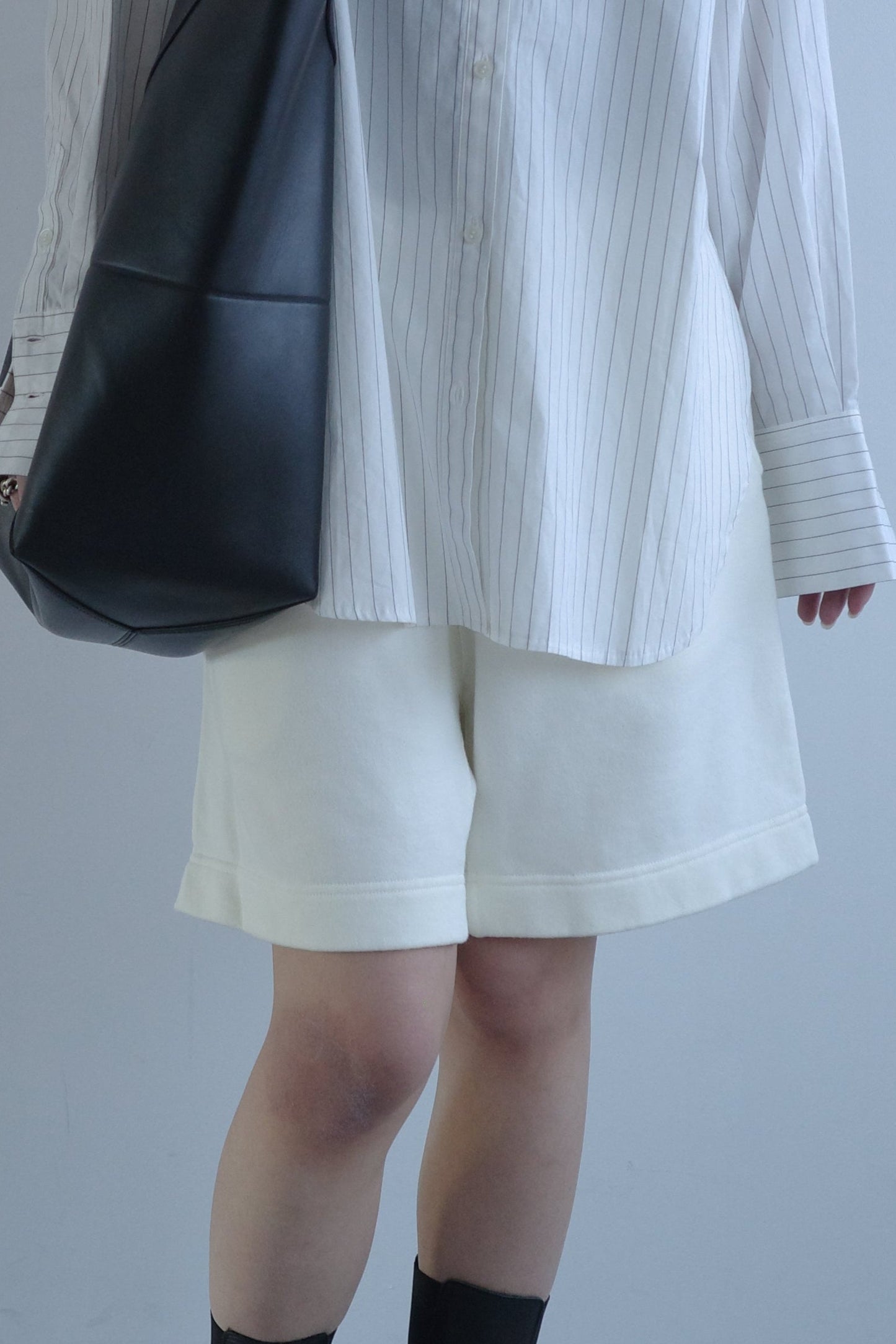MELT HALF PANTS(和歌山裏毛)ーOFF WHITE