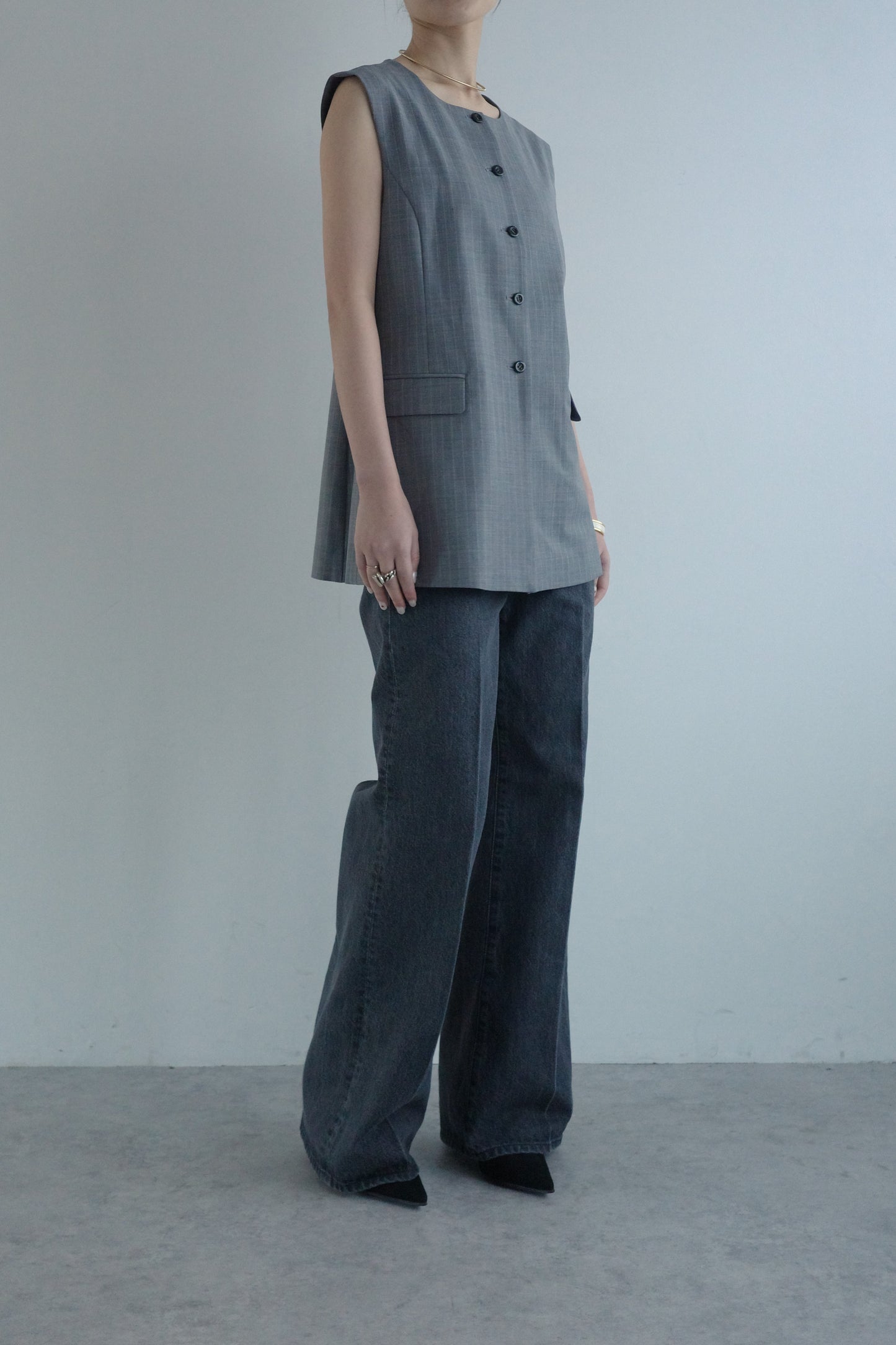【PRE ORDER】Washable Wool Stripe VestーGRAY