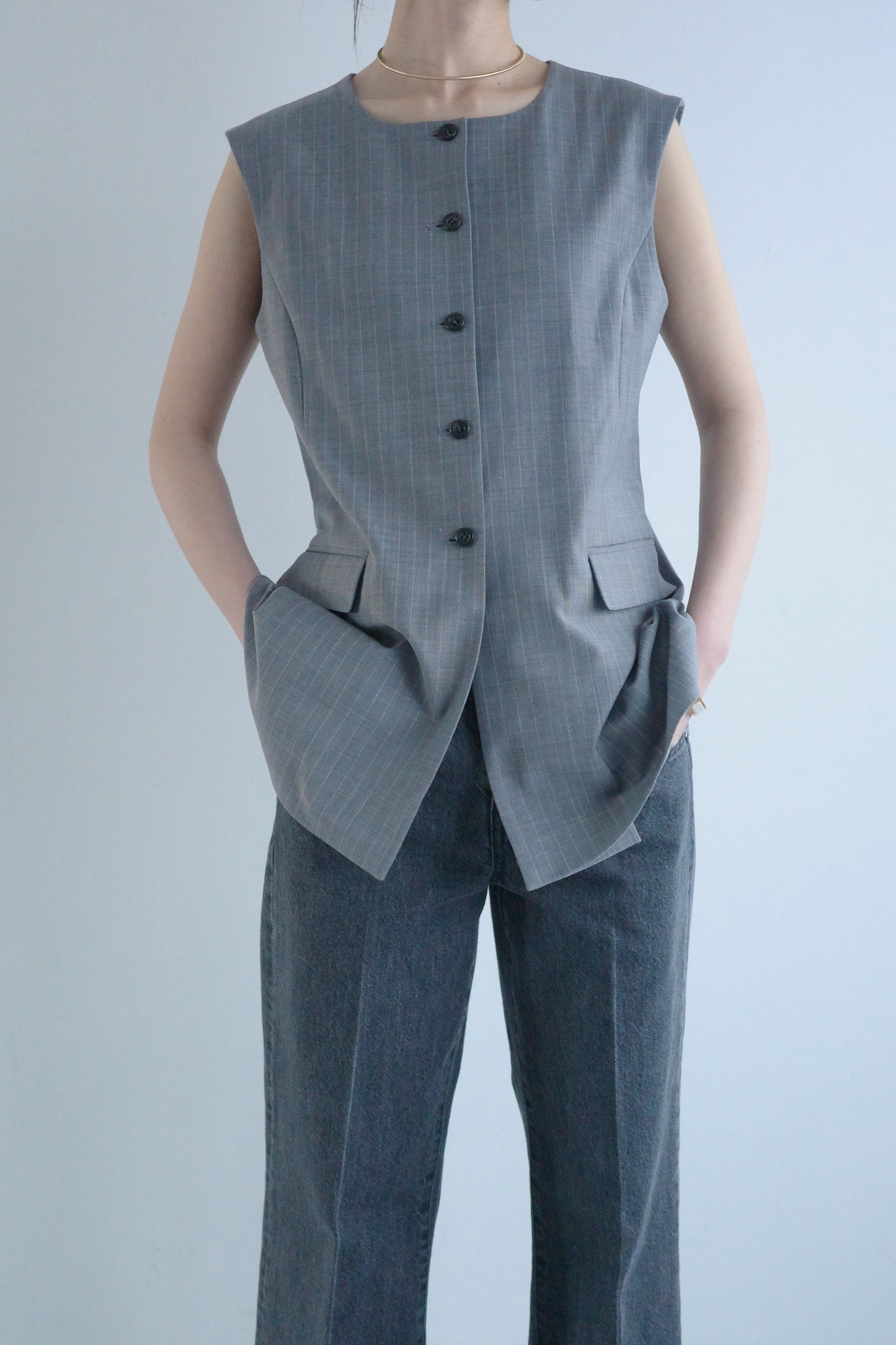 【PRE ORDER】Washable Wool Stripe VestーGRAY