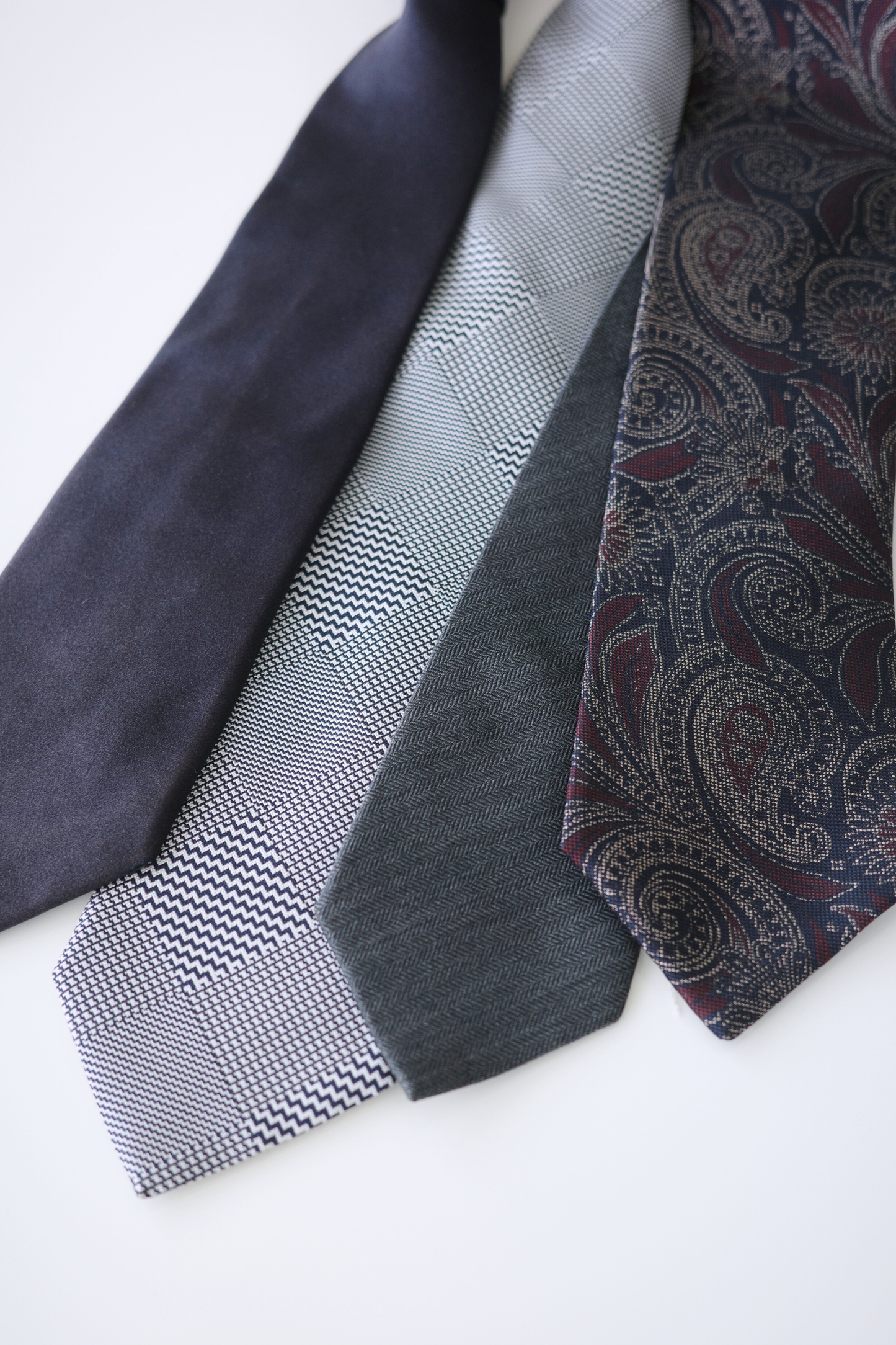 Tie Pouch / Dark Gray