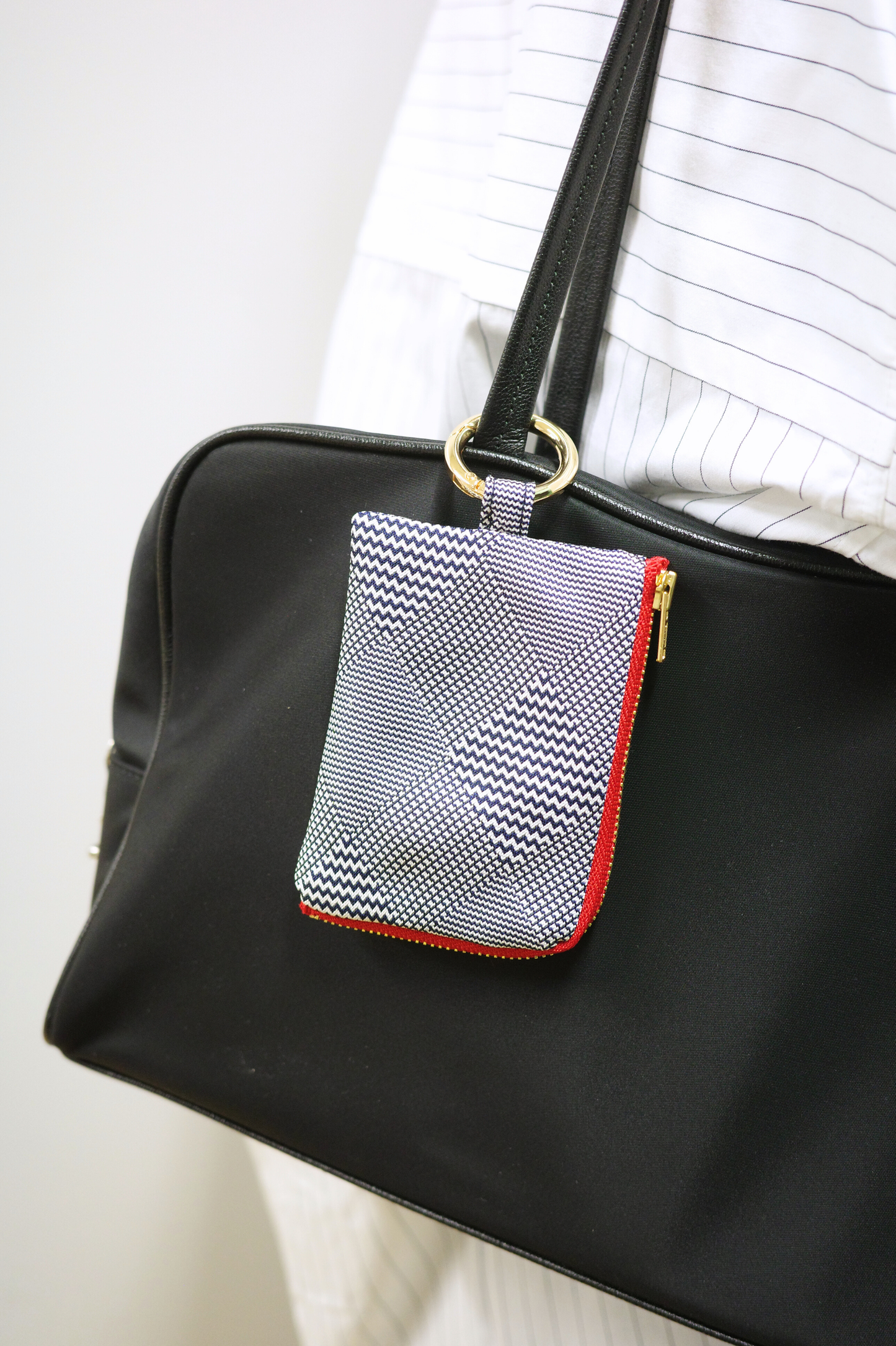 Tie Pouch / Light Gray