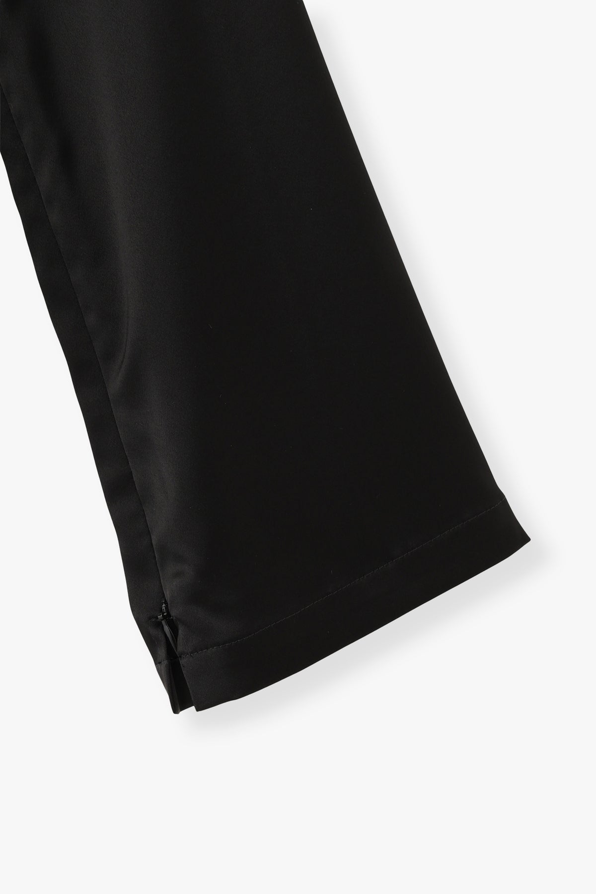 Satin Shoulderpad Blouse / Black