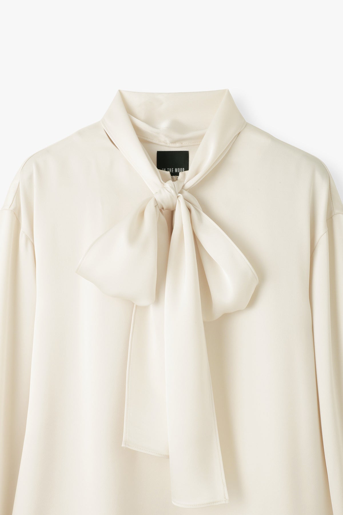 2way Bowtie Satin Blouse / White