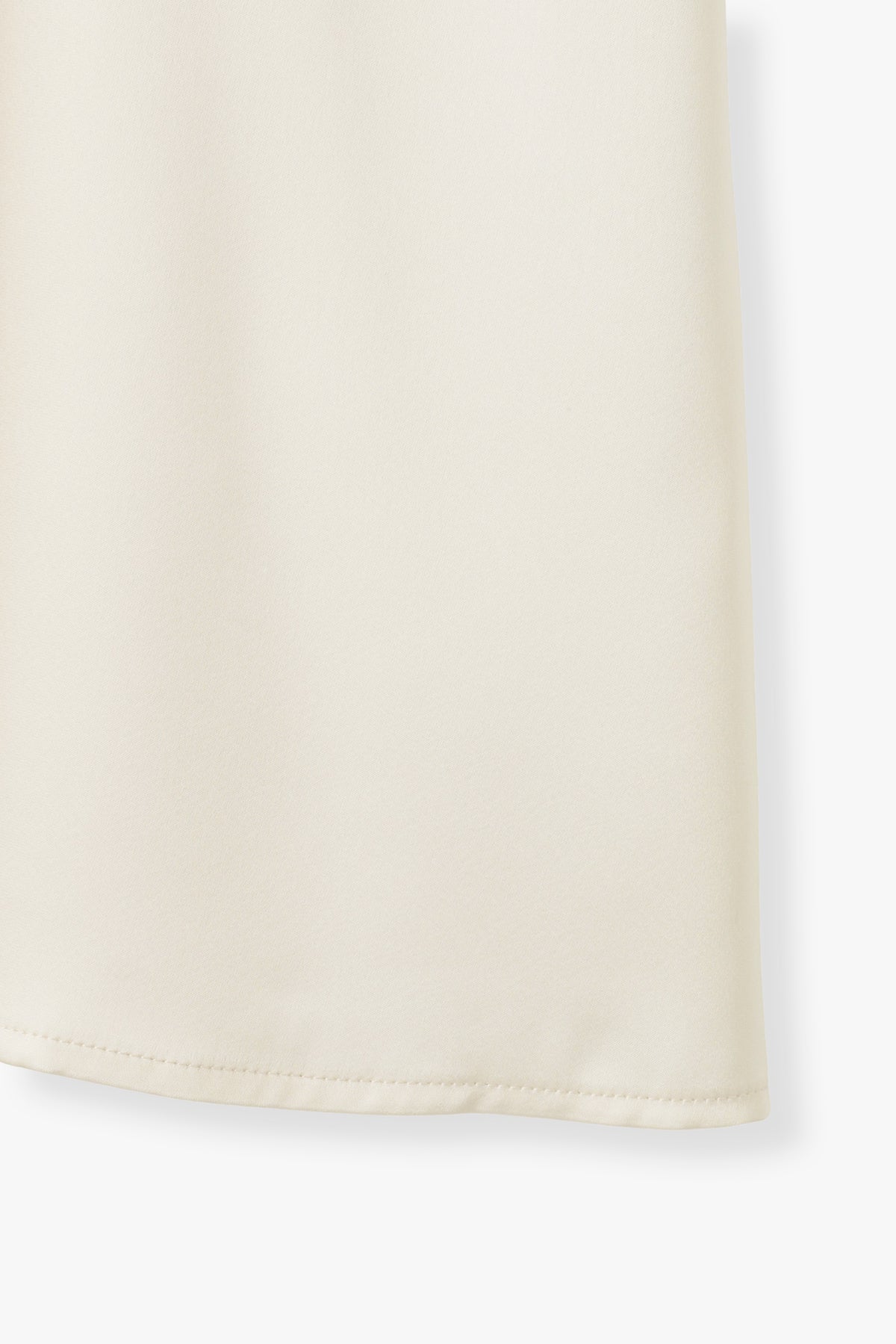 2way Bowtie Satin Blouse / White