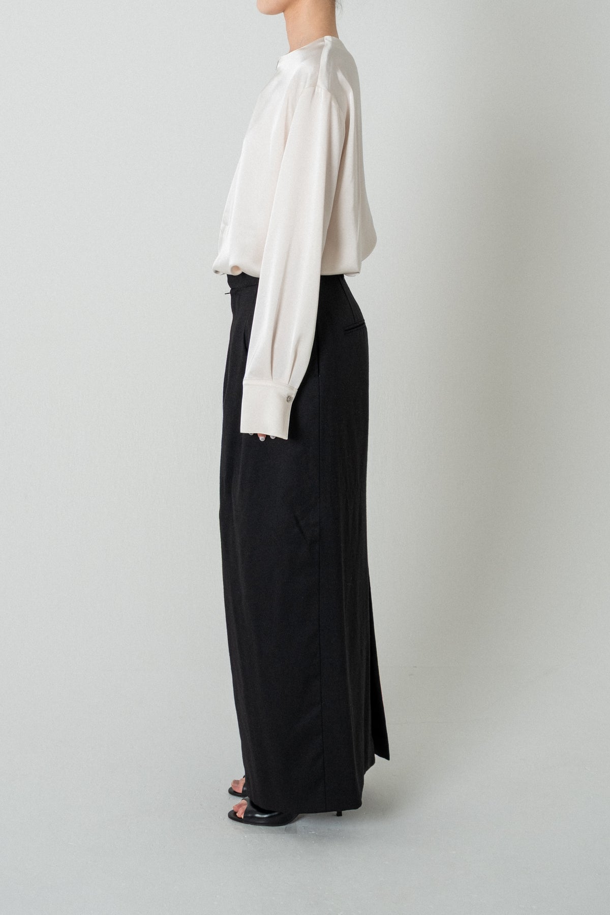 2way Bowtie Satin Blouse / White