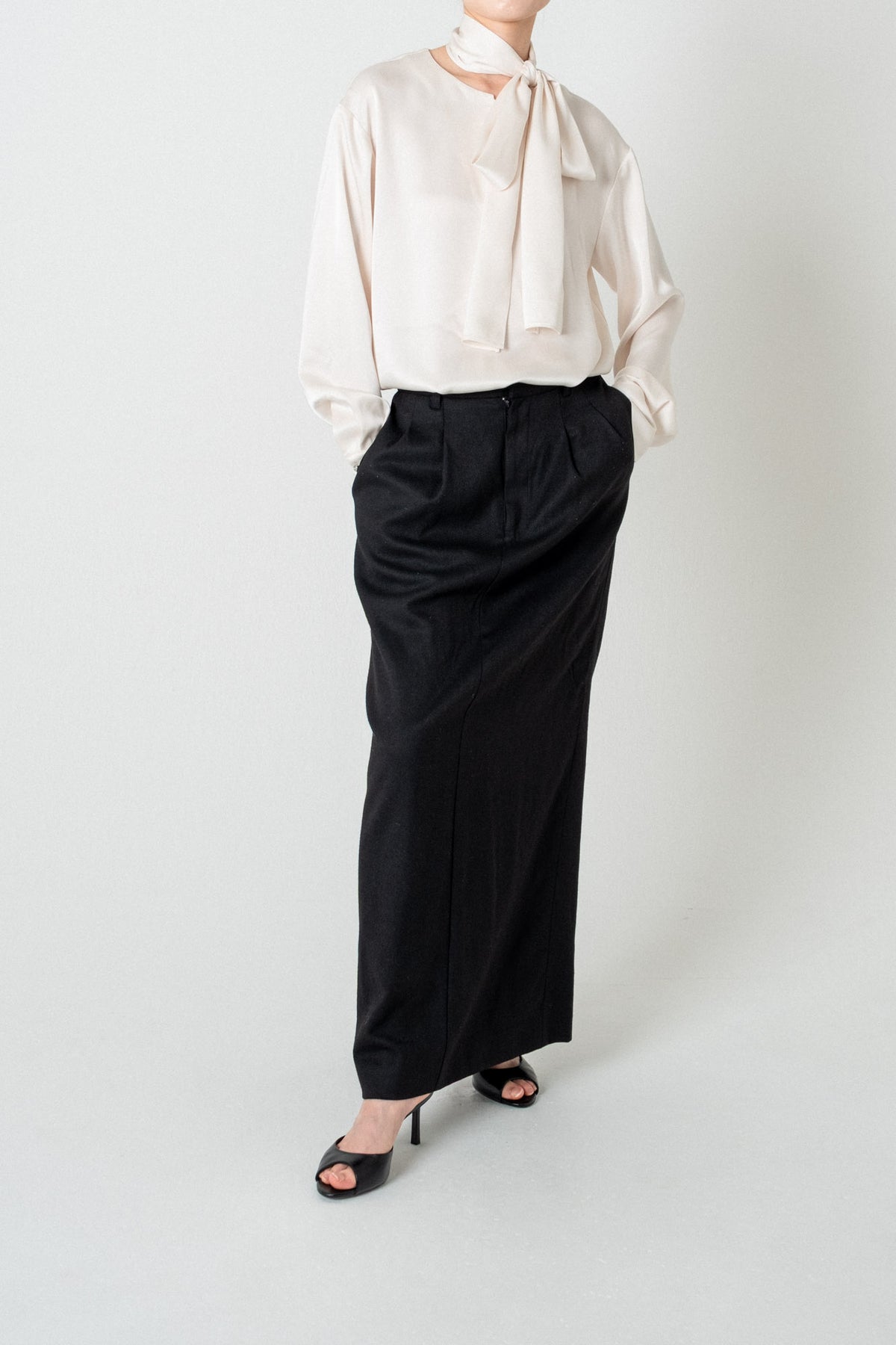 2way Bowtie Satin Blouse / White