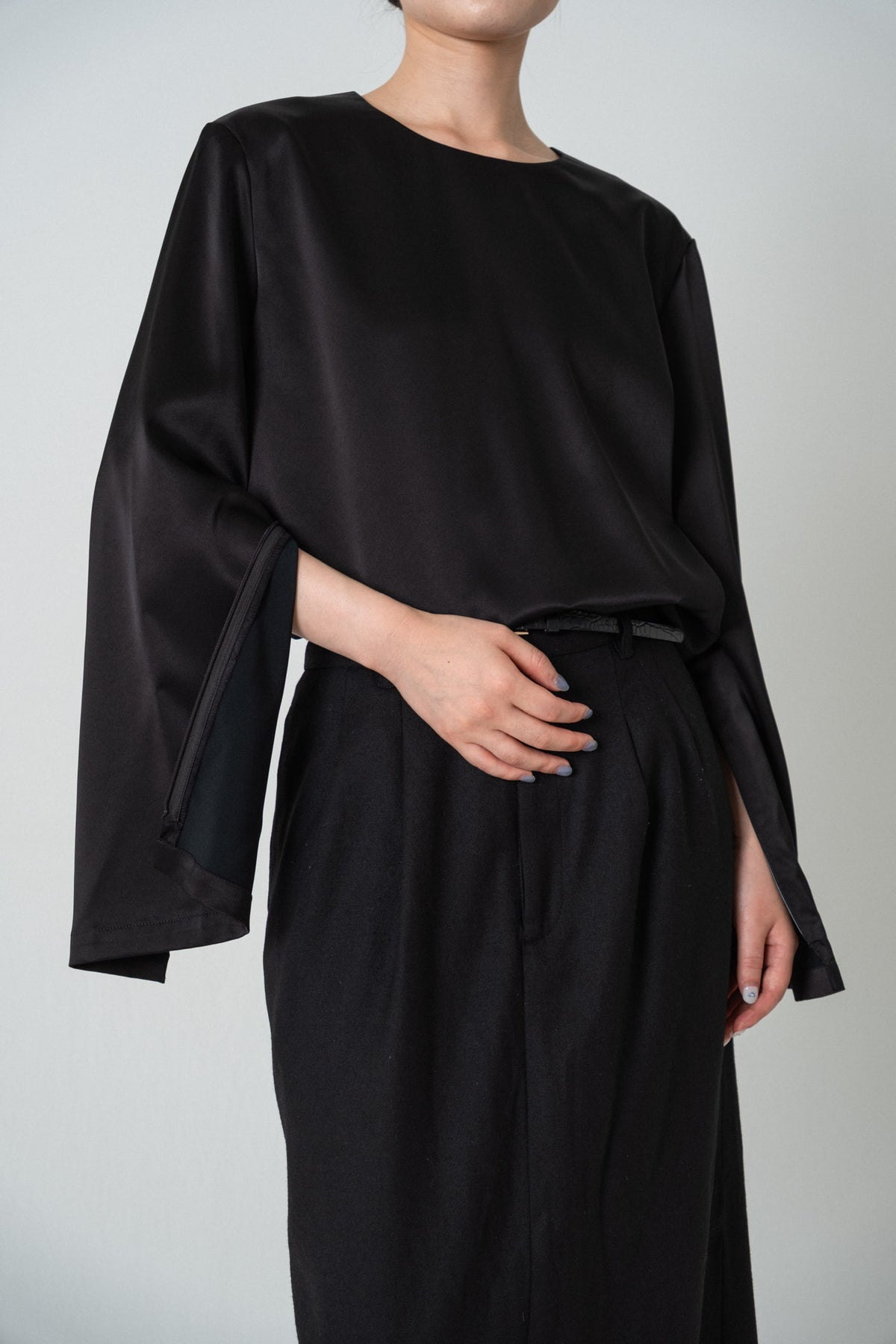 Satin Shoulderpad Blouse / Black